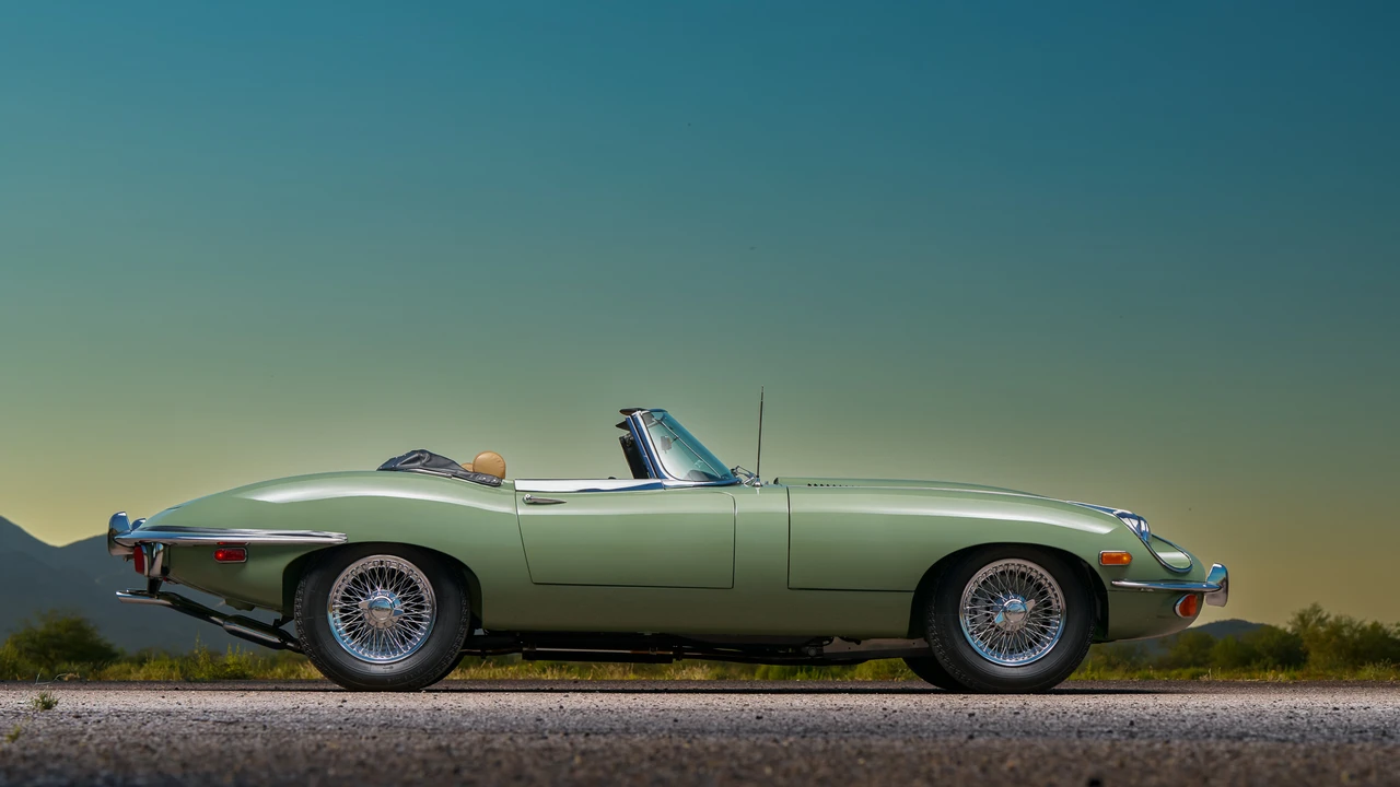 1969 Jaguar E-Type Series 2 - Image 17 of 31