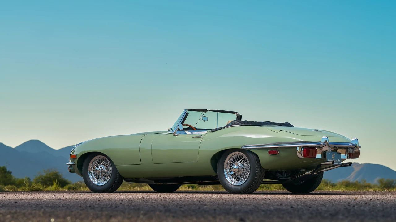 1969 Jaguar E-Type Series 2 - Image 24 of 31