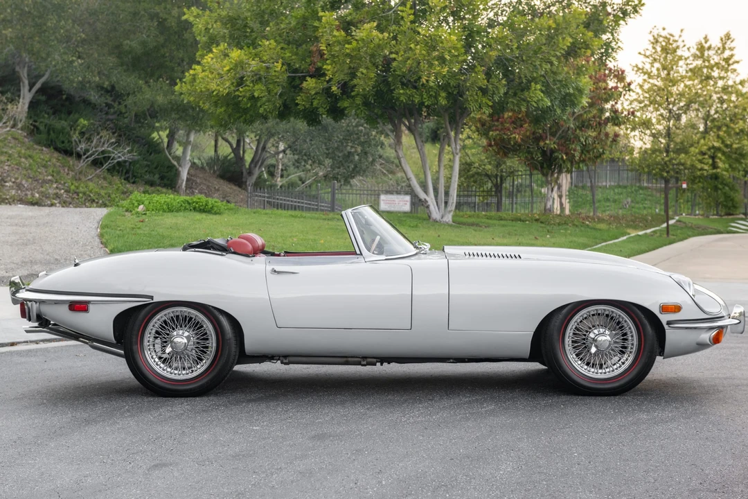 1969 Jaguar E-Type Series 2 - Image 12 of 31