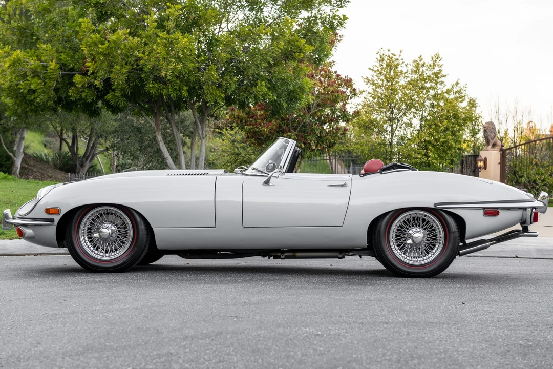 1969 Jaguar E-Type Series 2 - Image 16 of 31
