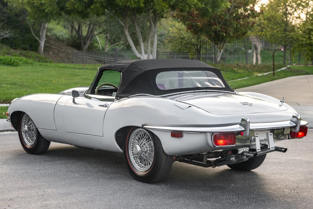 1969 Jaguar E-Type Series 2 - Image 8 of 31