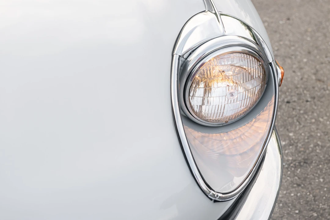 1969 Jaguar E-Type Series 2 - Image 25 of 31