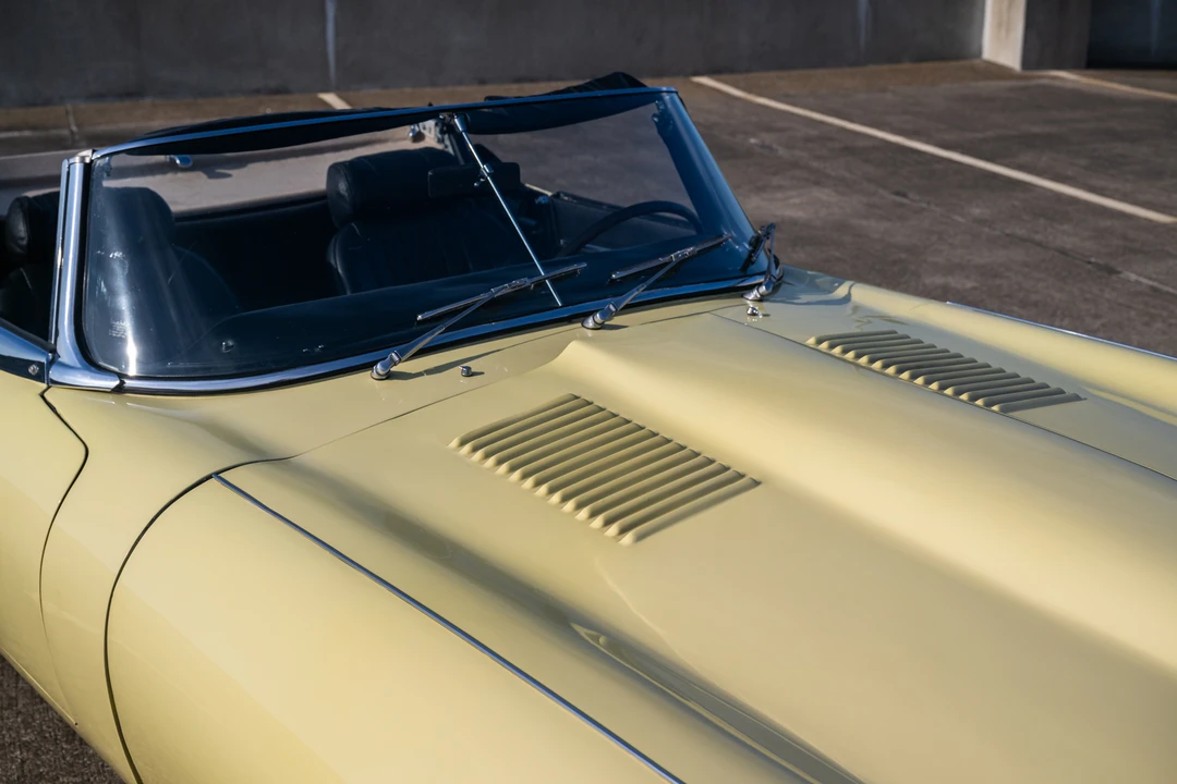 1969 Jaguar E-Type Series 2 - Image 25 of 31