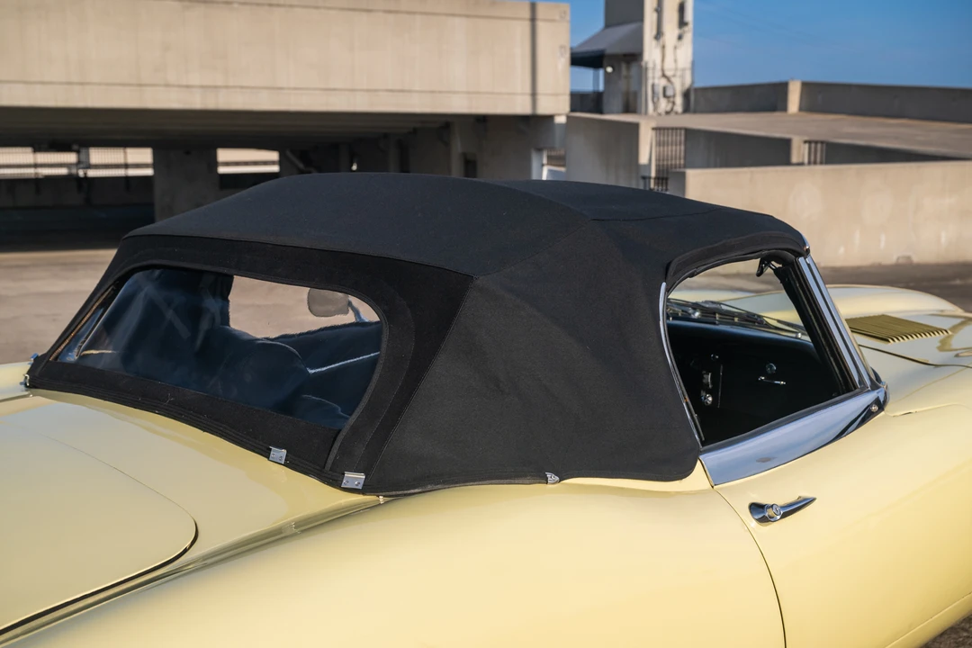 1969 Jaguar E-Type Series 2 - Image 22 of 31
