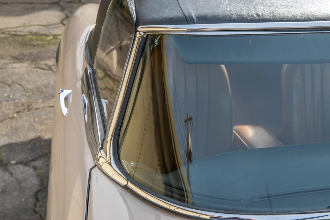 1969 Jaguar E-Type Series 2 - Image 18 of 31