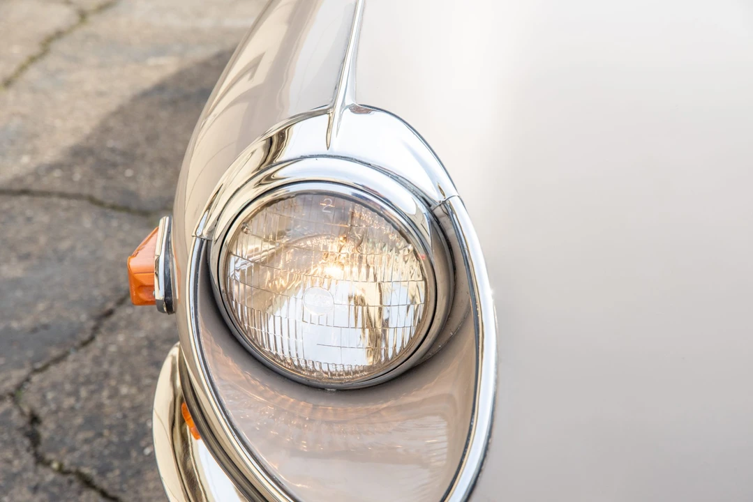 1969 Jaguar E-Type Series 2 - Image 13 of 31