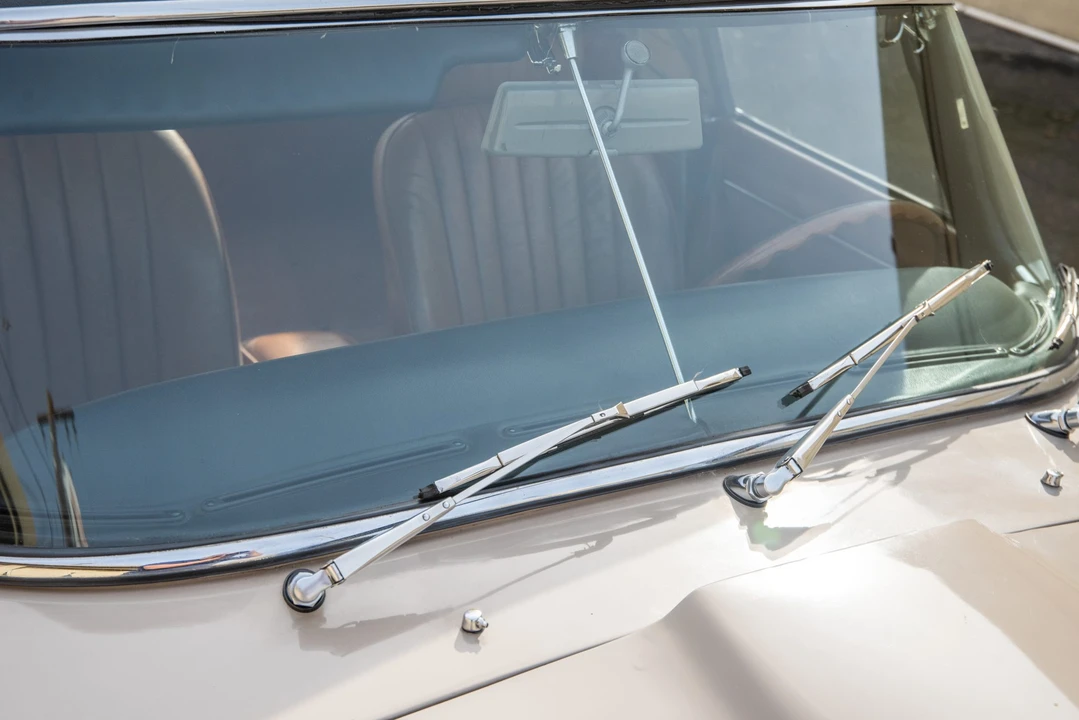 1969 Jaguar E-Type Series 2 - Image 16 of 31