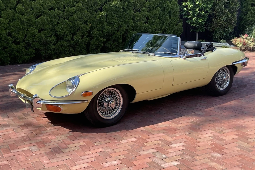 1969 Jaguar E-Type Series 2 - Image 1 of 31