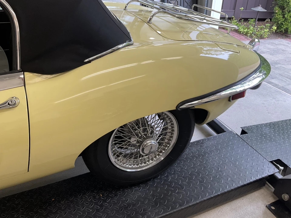1969 Jaguar E-Type Series 2 - Image 25 of 31