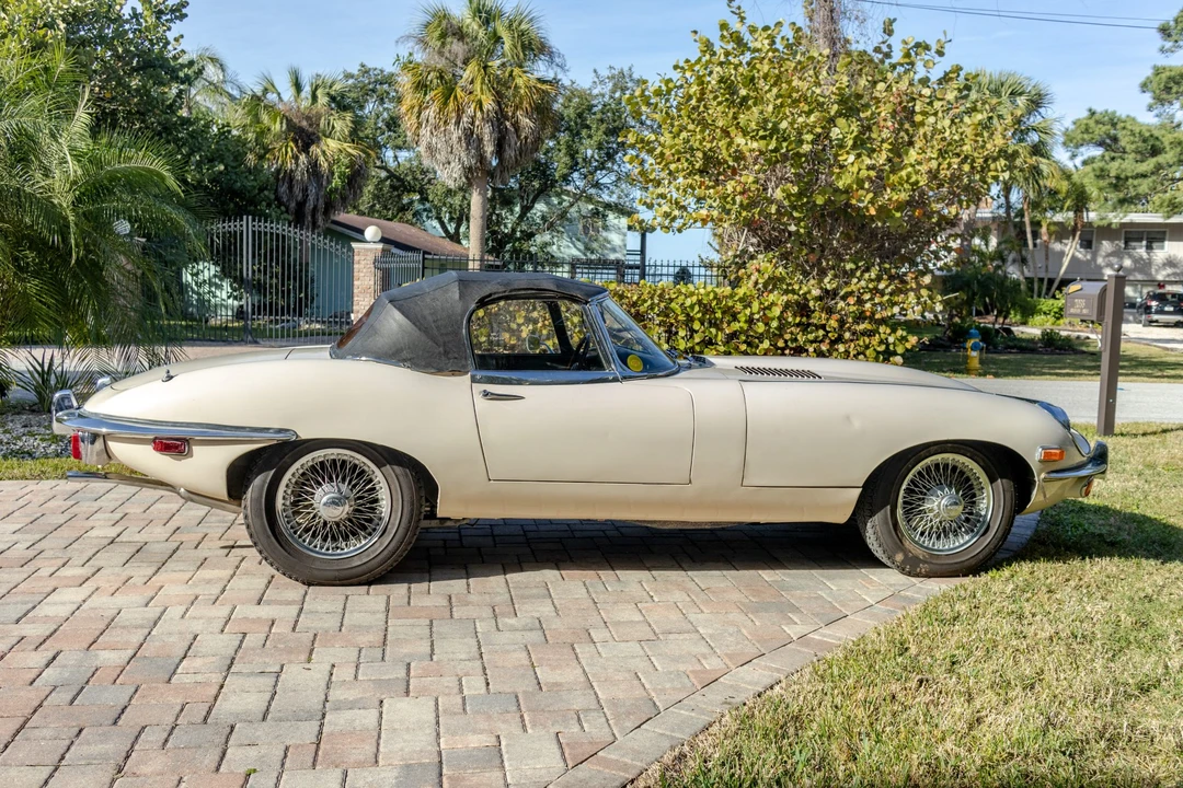 1969 Jaguar E-Type Series 2 - Image 14 of 31