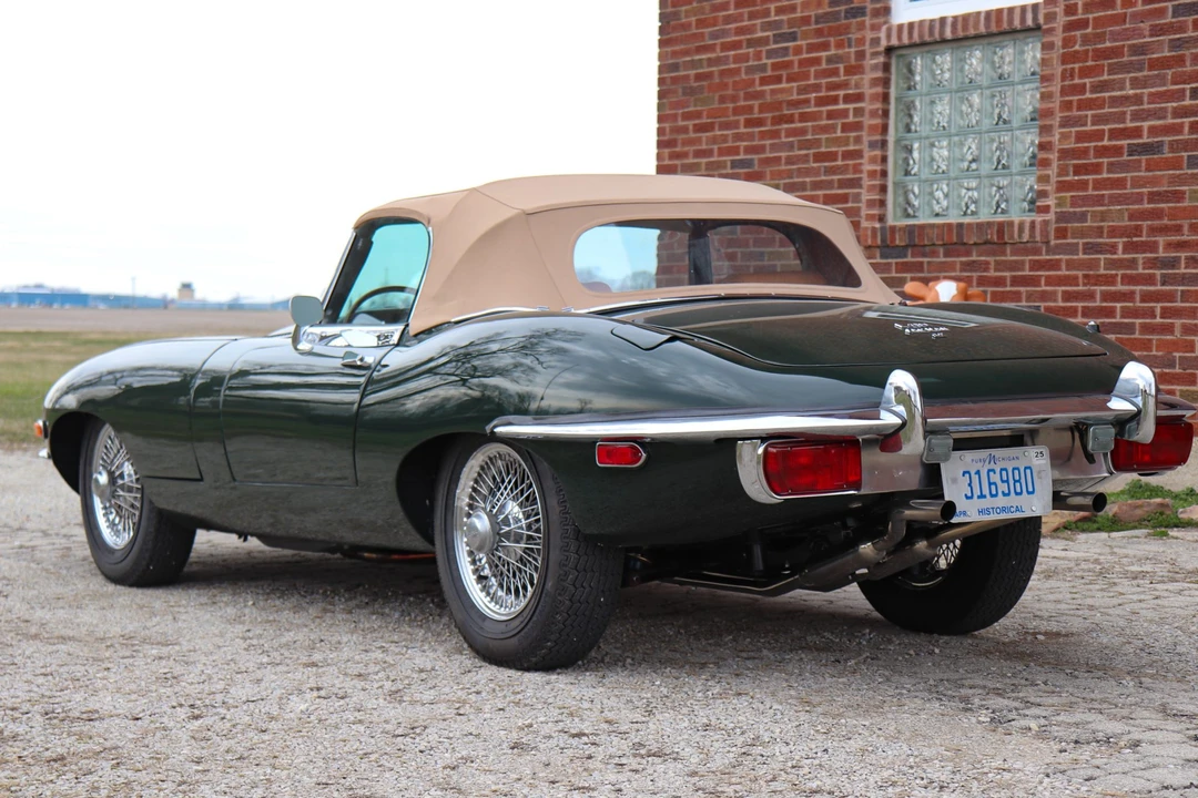 1969 Jaguar E-Type Series 2 - Image 15 of 31
