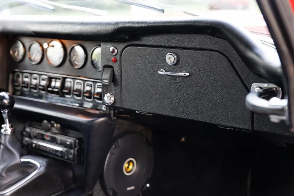 1969 Jaguar E-Type Series 2 - Image 7 of 9