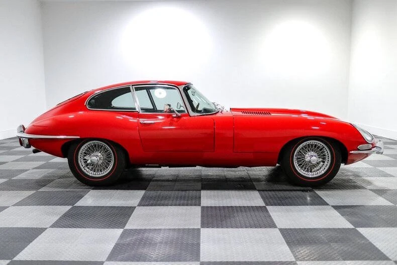 1969 Jaguar XK - Image 8 of 20