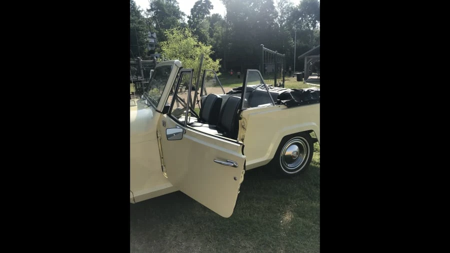 1969 Jeep Jeepster Commando - Image 4 of 10