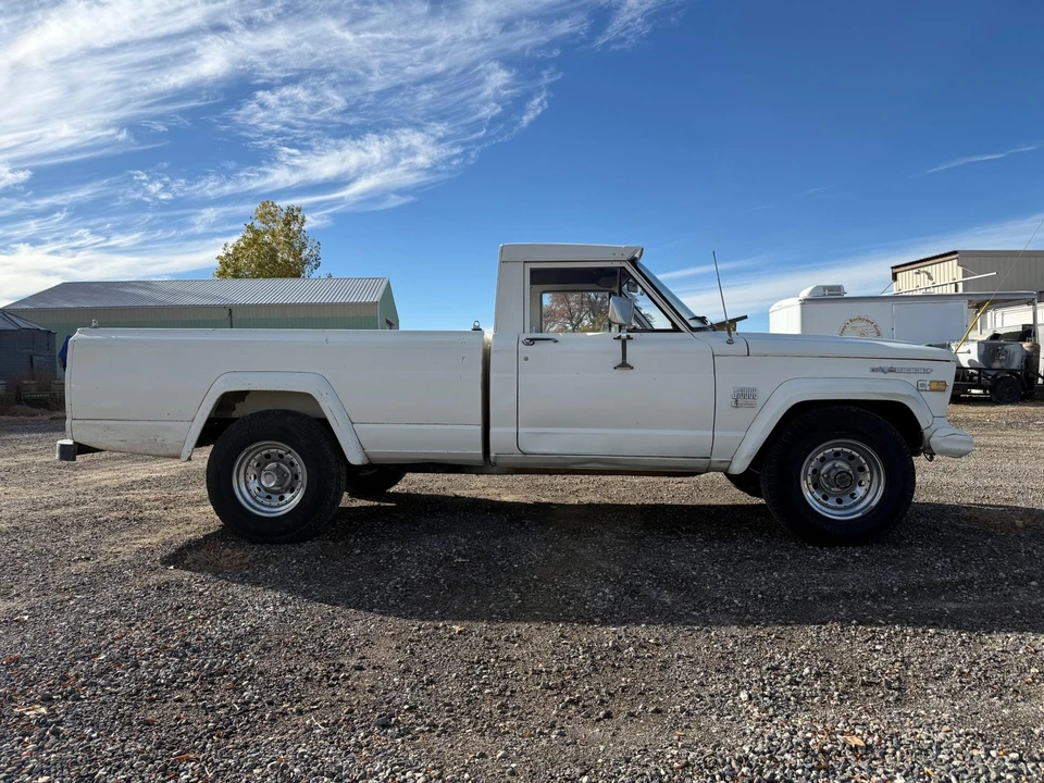 1969 Jeep SJ Gladiator - Image 11 of 31