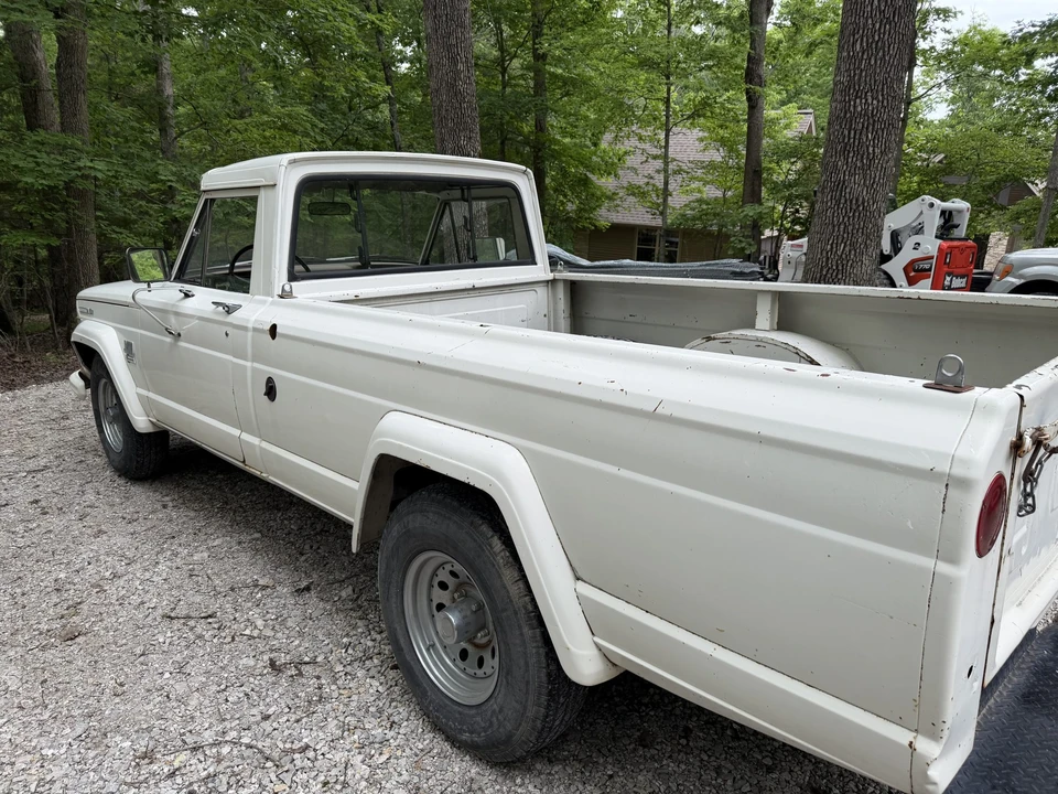 1969 Jeep SJ Gladiator - Image 9 of 31