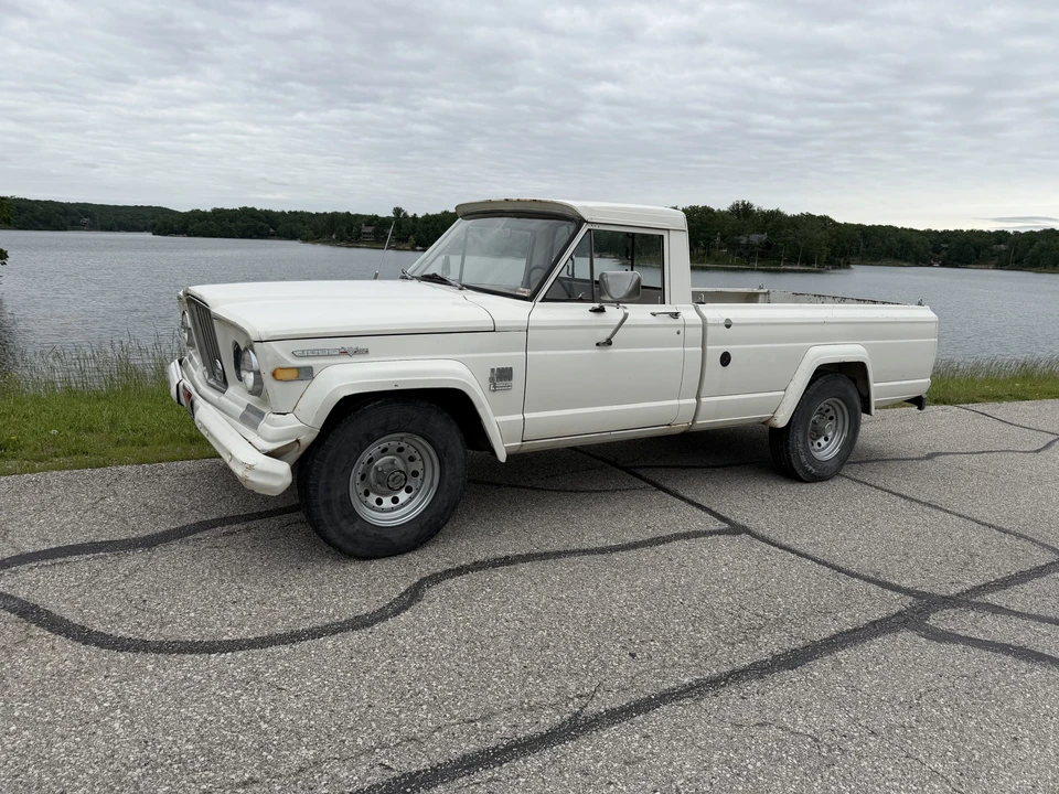 1969 Jeep SJ Gladiator - Image 10 of 31
