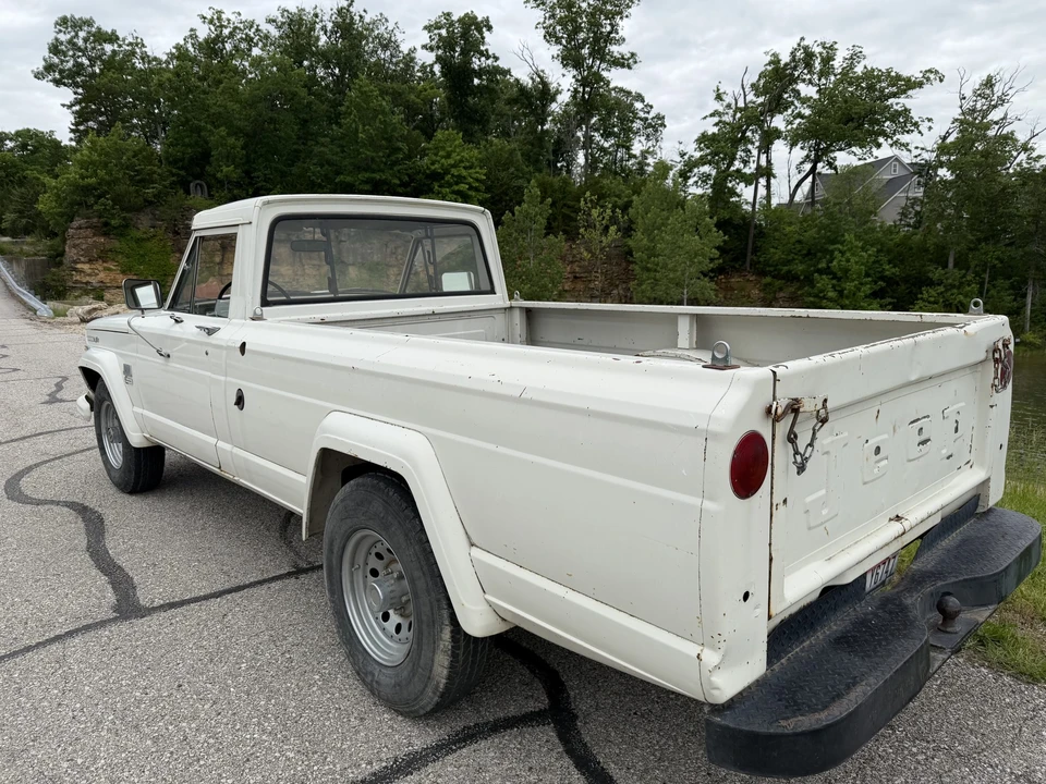 1969 Jeep SJ Gladiator - Image 8 of 31