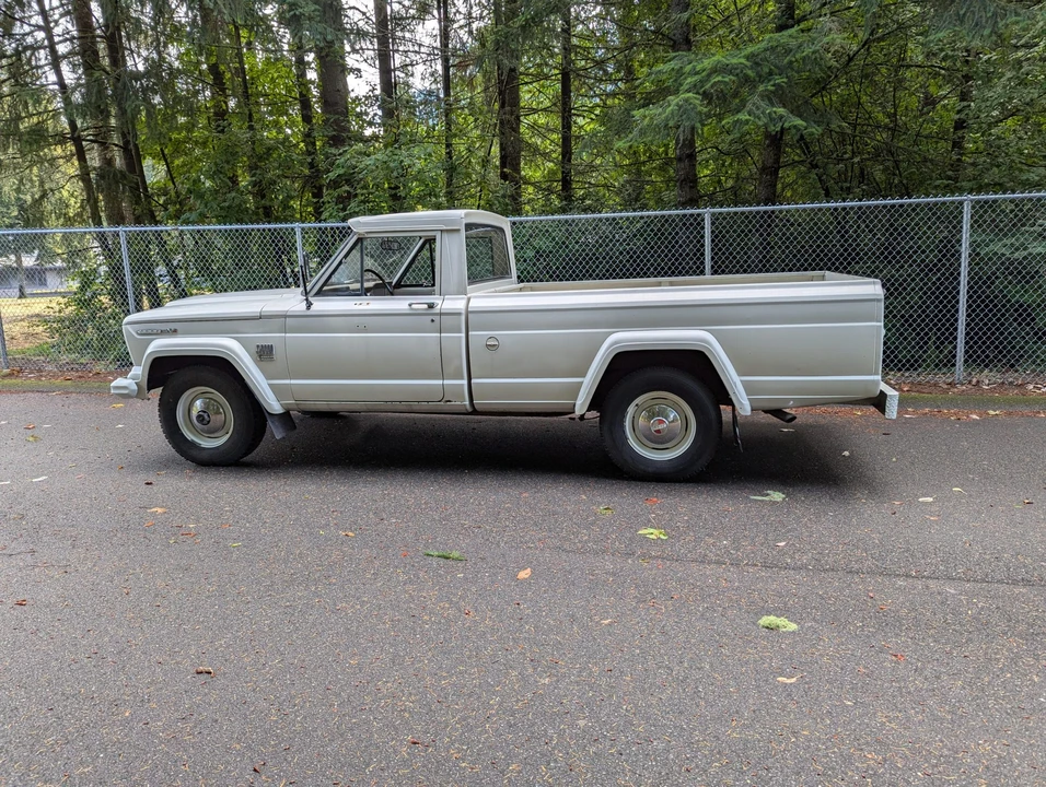 1969 Jeep SJ Gladiator - Image 7 of 31