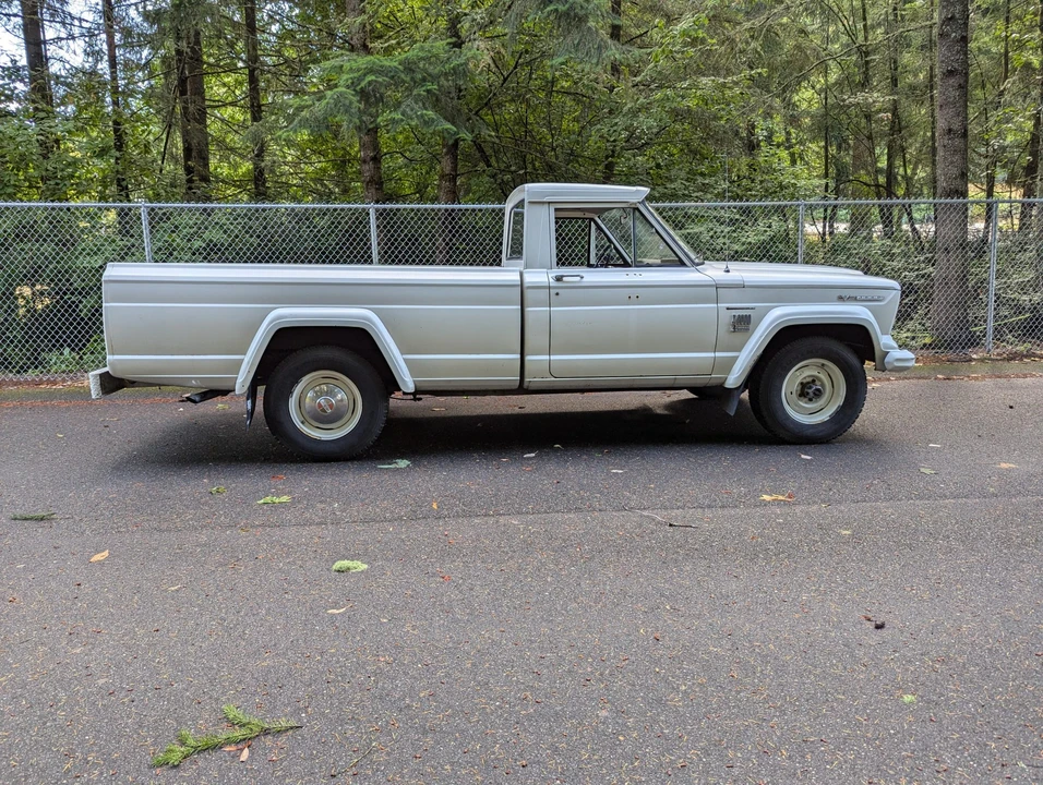 1969 Jeep SJ Gladiator - Image 17 of 31