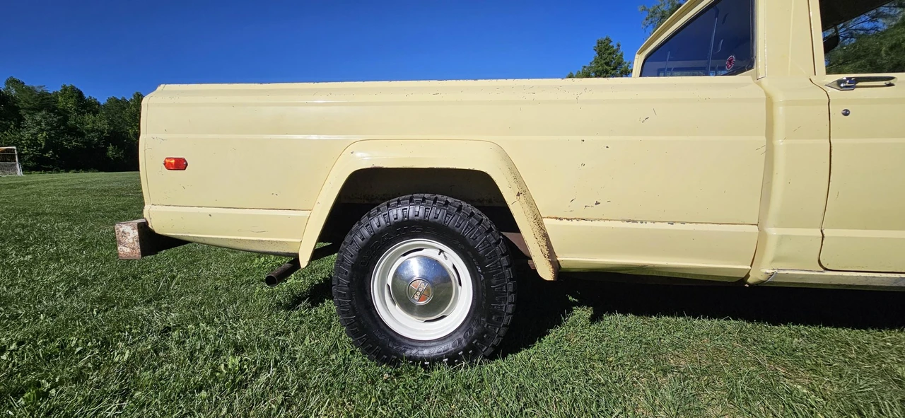 1969 Jeep SJ Gladiator - Image 24 of 31