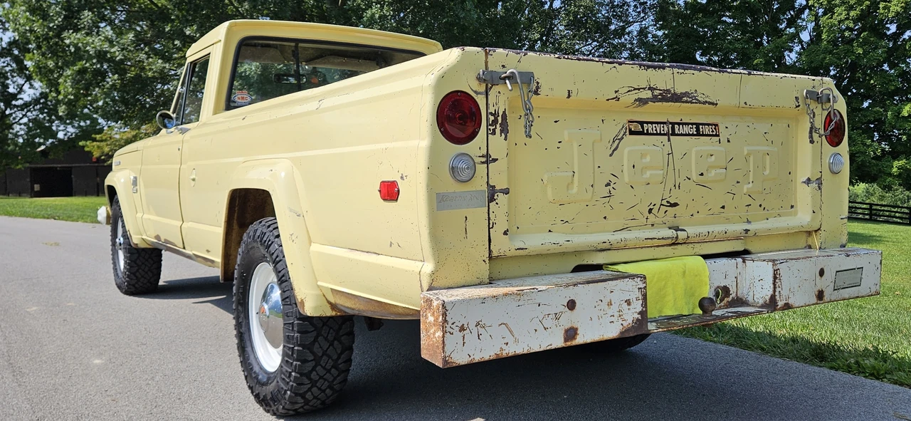 1969 Jeep SJ Gladiator - Image 16 of 31