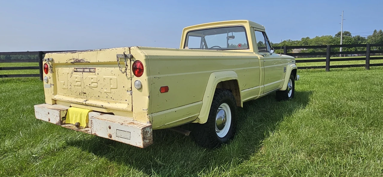 1969 Jeep SJ Gladiator - Image 14 of 31