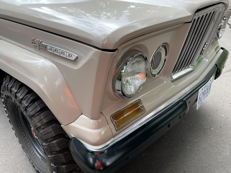 1969 Jeep SJ Gladiator - Image 10 of 31