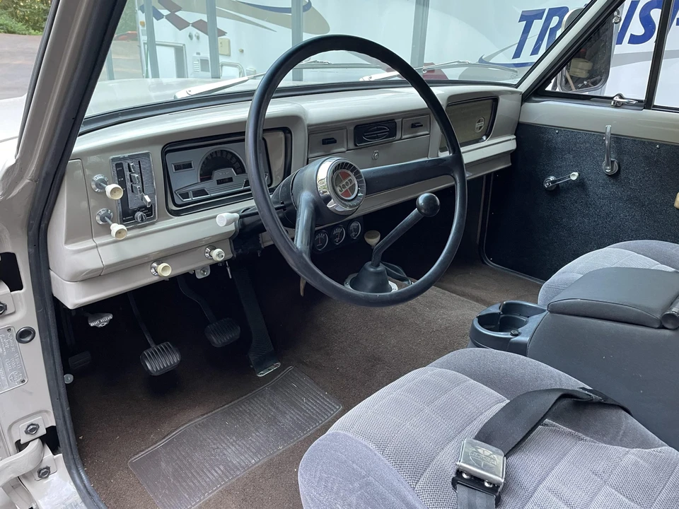 1969 Jeep SJ Gladiator - Image 29 of 31