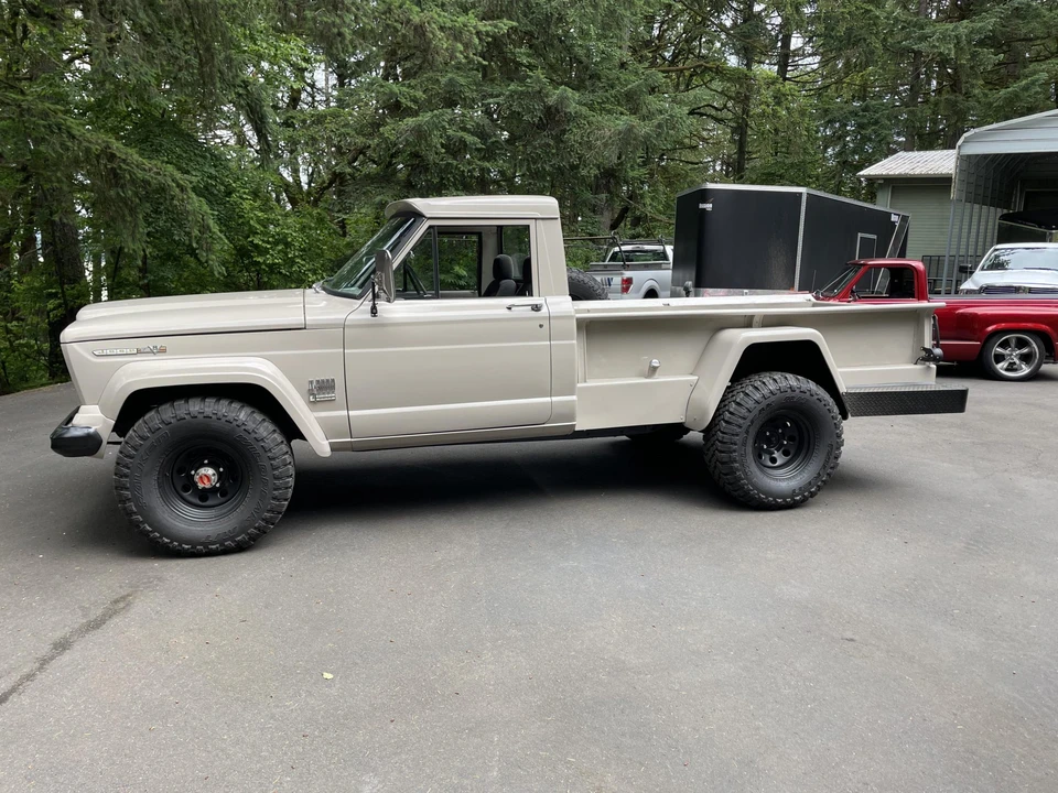 1969 Jeep SJ Gladiator - Image 7 of 31