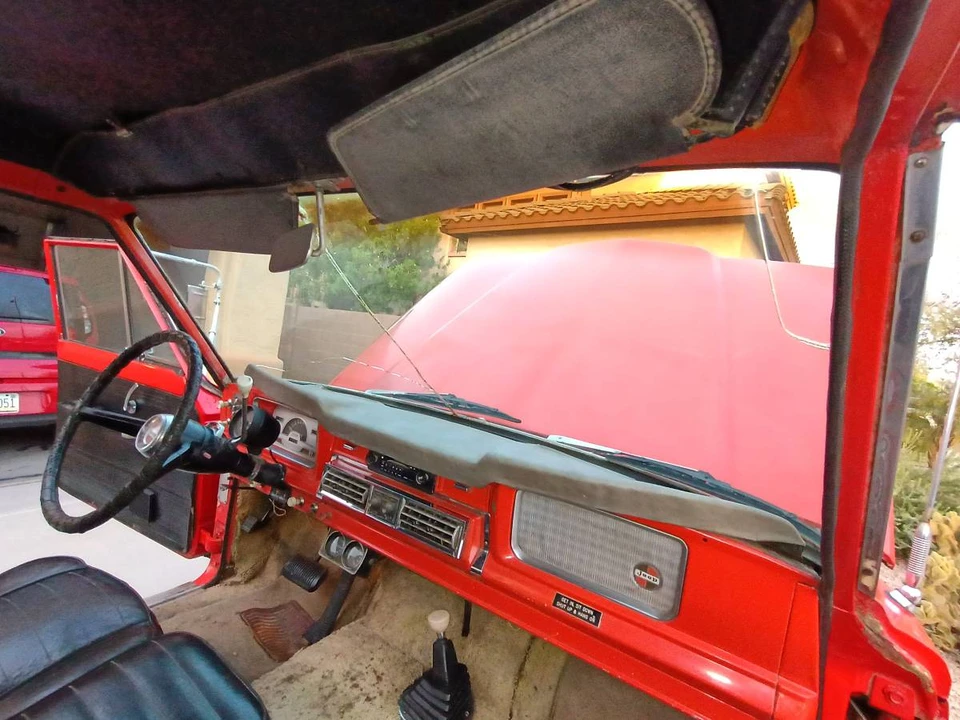1969 Jeep SJ Gladiator - Image 11 of 19