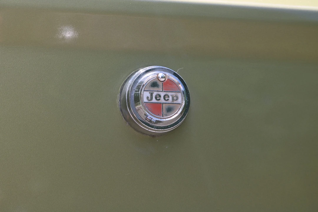 1969 Jeep SJ Wagoneer - Image 25 of 31