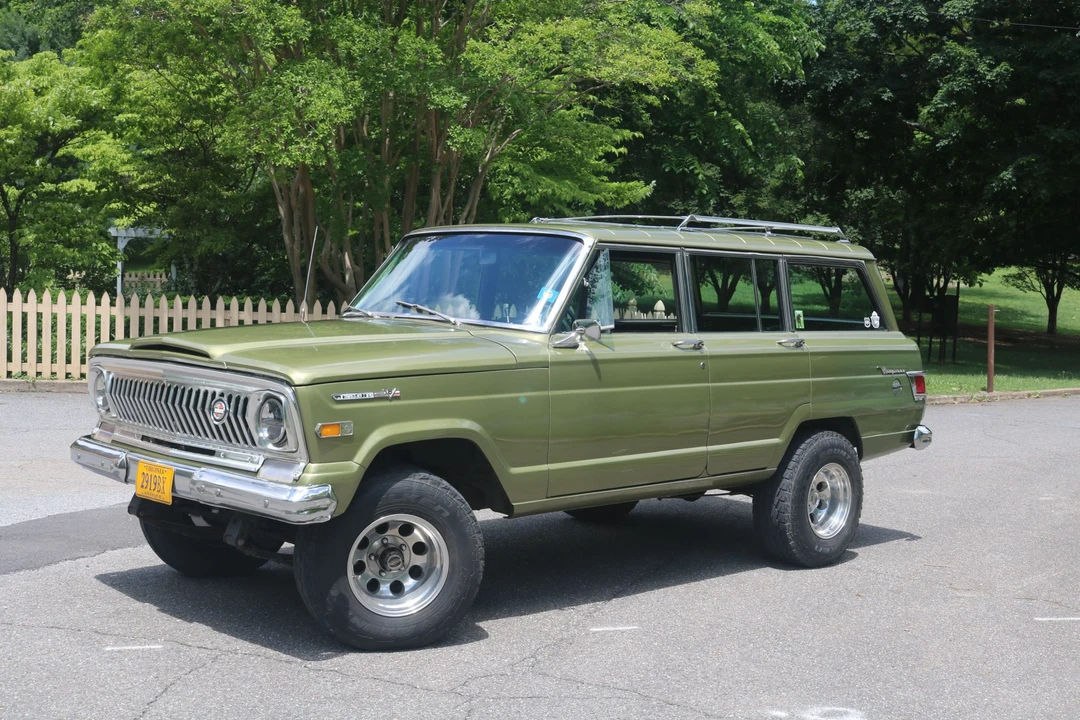 1969 Jeep SJ Wagoneer - Image 5 of 31