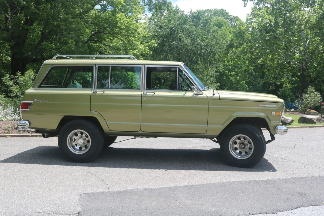 1969 Jeep SJ Wagoneer - Image 15 of 31