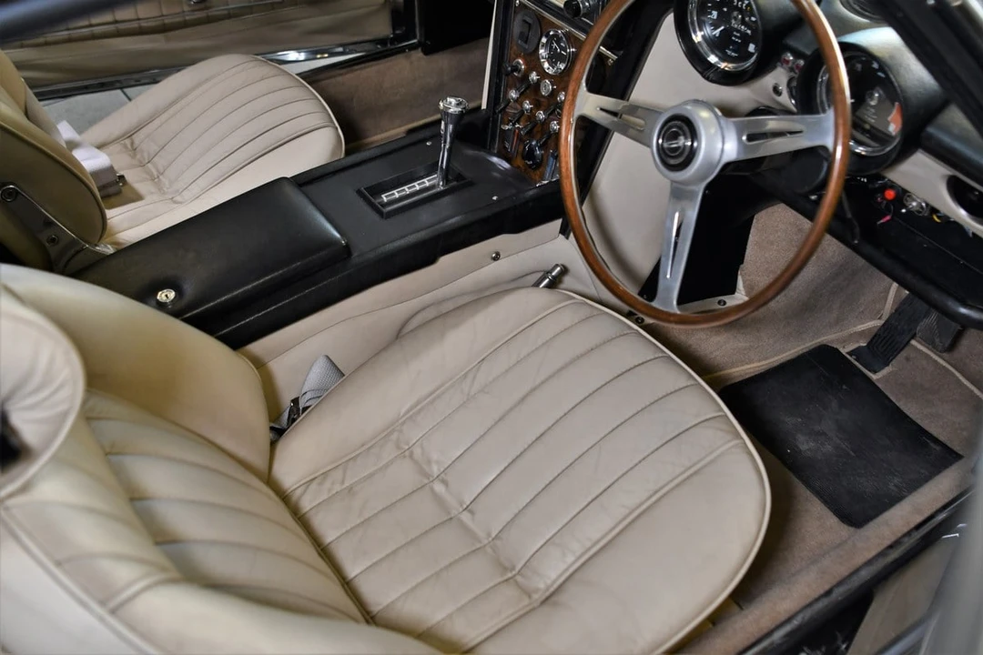 1969 Jensen Interceptor - Image 29 of 30
