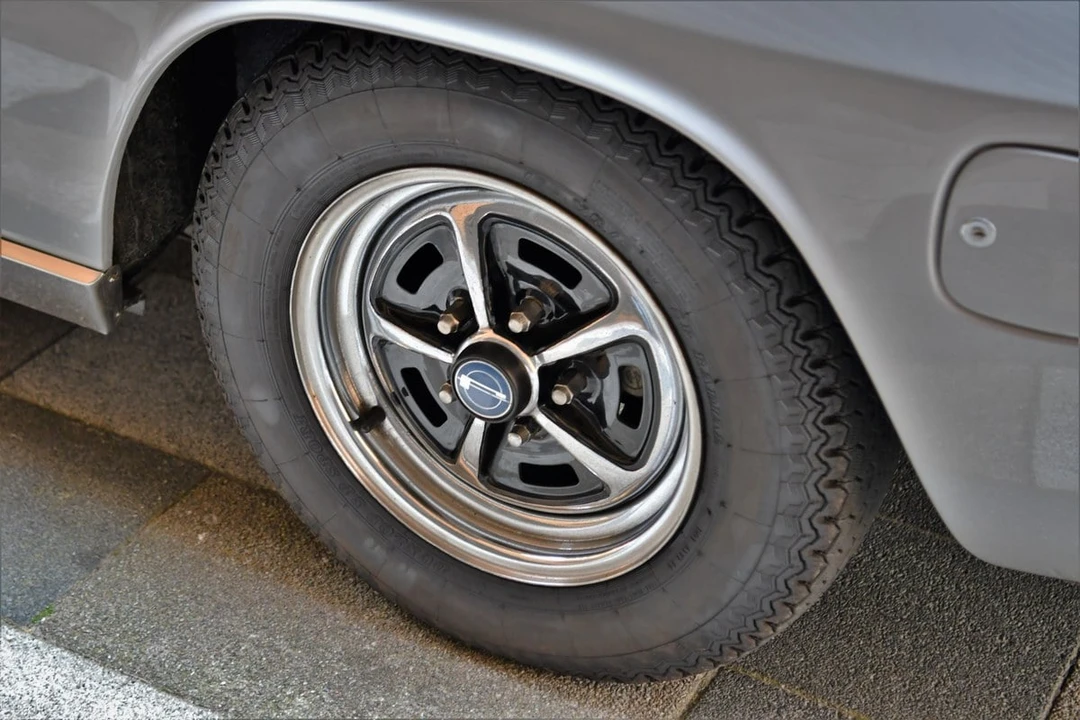 1969 Jensen Interceptor - Image 27 of 30