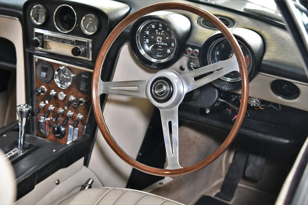 1969 Jensen Interceptor - Image 28 of 30