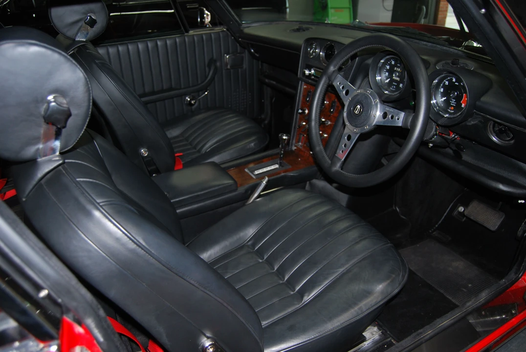1969 Jensen Interceptor - Image 9 of 11