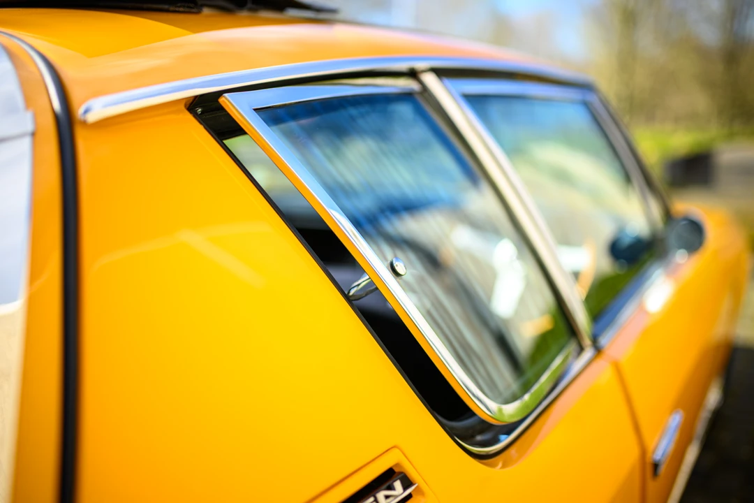 1969 Jensen Interceptor - Image 26 of 31