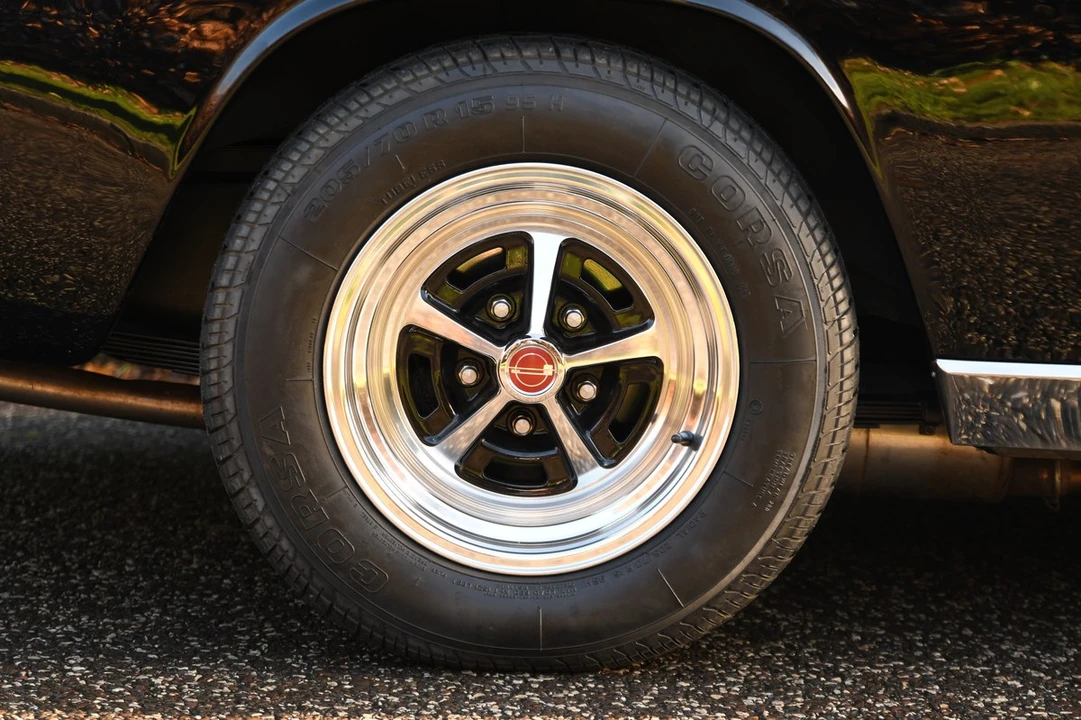 1969 Jensen Interceptor - Image 13 of 30