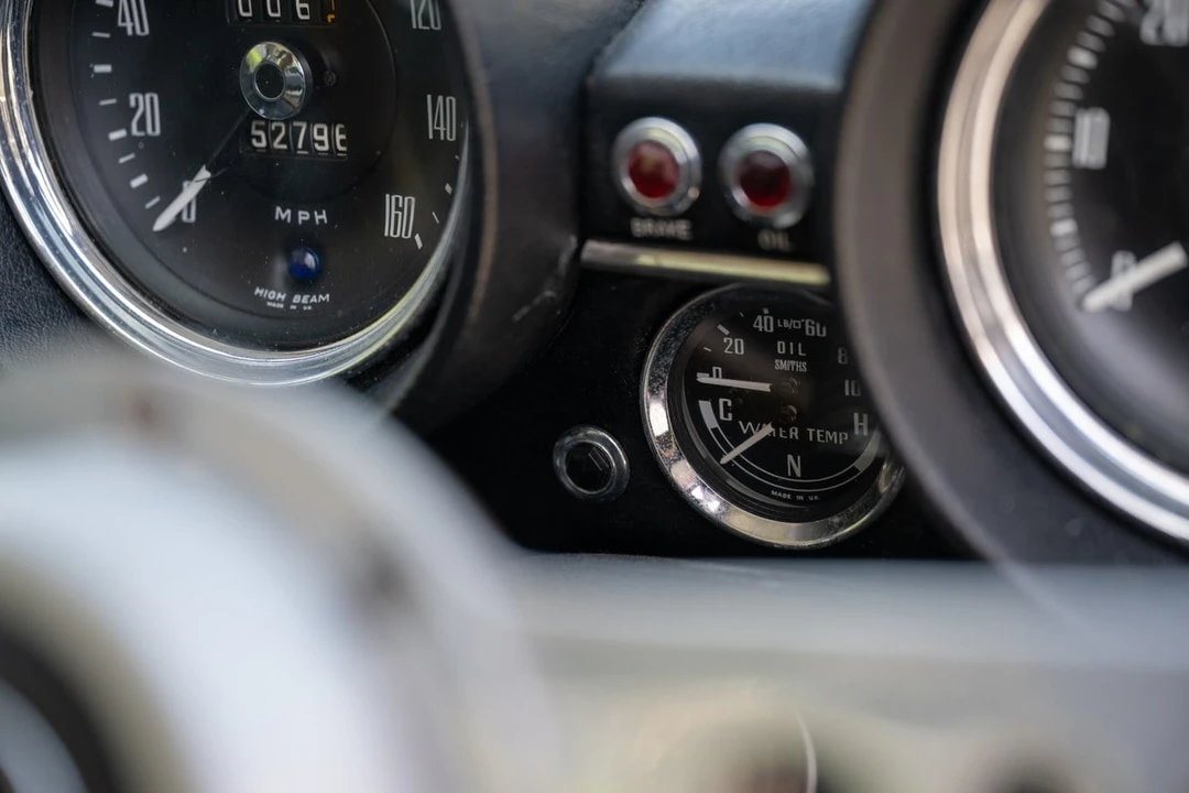 1969 Jensen Interceptor - Image 18 of 31