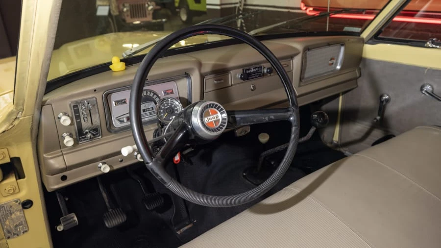 1969 Jeep SJ Gladiator - Image 14 of 24
