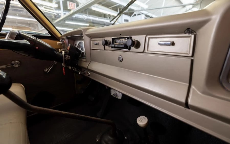 1969 Jeep SJ Gladiator - Image 17 of 24