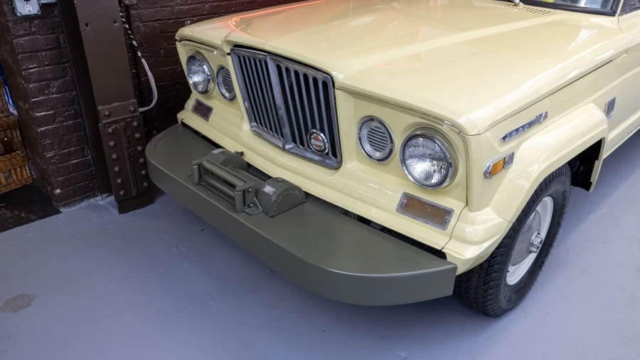 1969 Jeep SJ Gladiator - Image 4 of 24