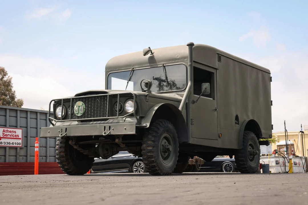 1969 Jeep SJ Gladiator - Image 5 of 31