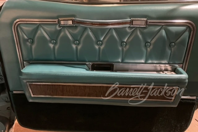 1969 Lincoln Continental 4th Gen - Image 7 of 13
