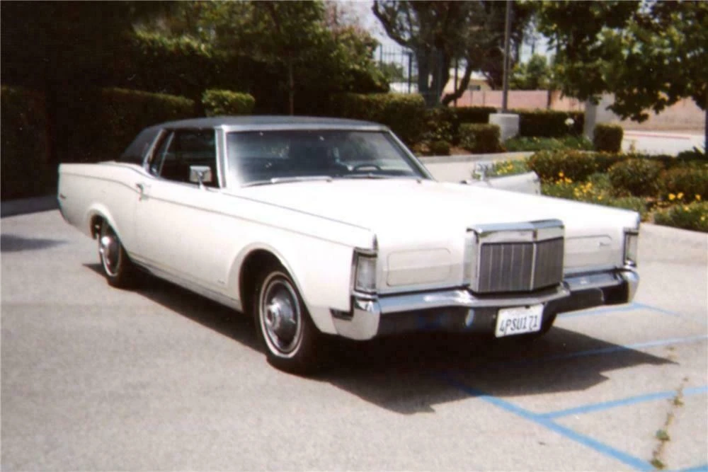 1969 Lincoln Continental Mark III - Image 2 of 5