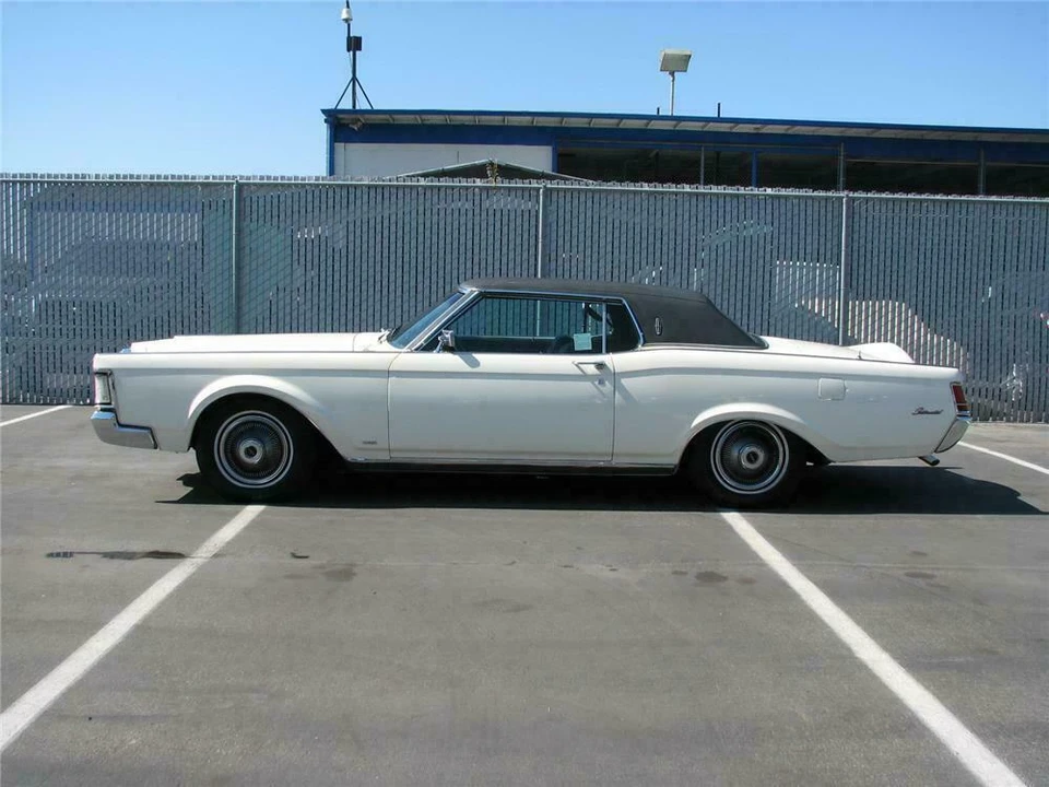 1969 Lincoln Continental Mark III - Image 3 of 3
