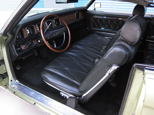 1969 Lincoln Continental Mark III - Image 3 of 5