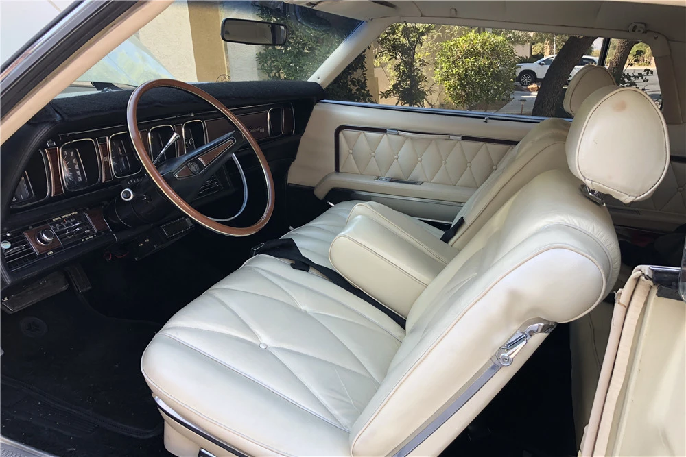 1969 Lincoln Continental Mark III - Image 4 of 5